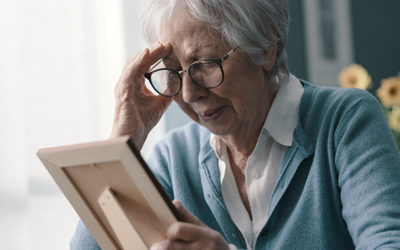 Cuidado de personas mayores con Alzheimer, Parkinson y demencia en Madrid